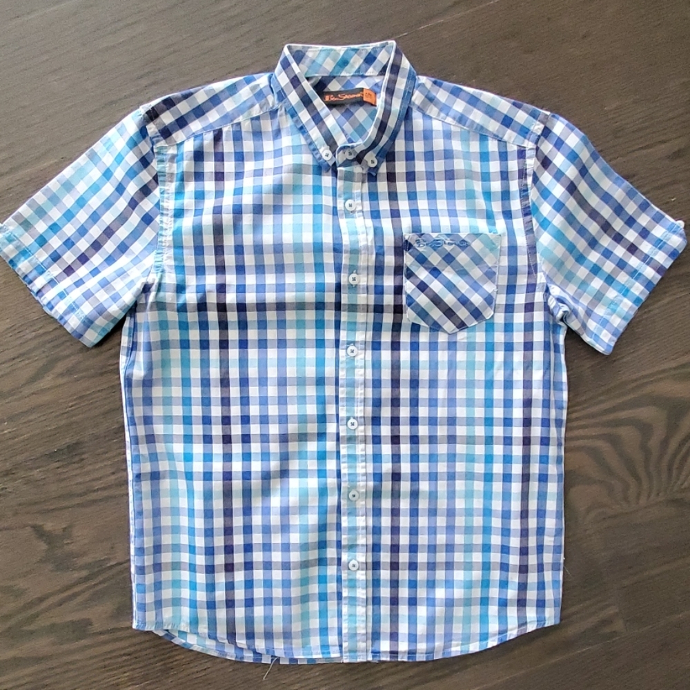 Boys Ben Sherman button front shirt size 10/11